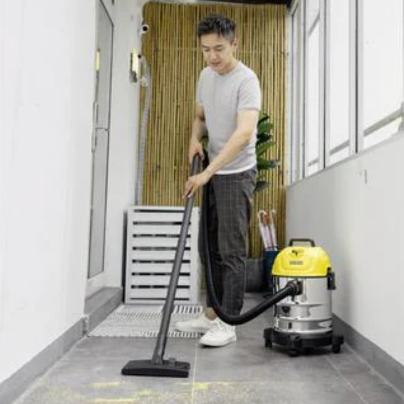 aspiradora-karcher-wd-1s-classic-5 aspiradora-karcher-wd-1s-classic-5